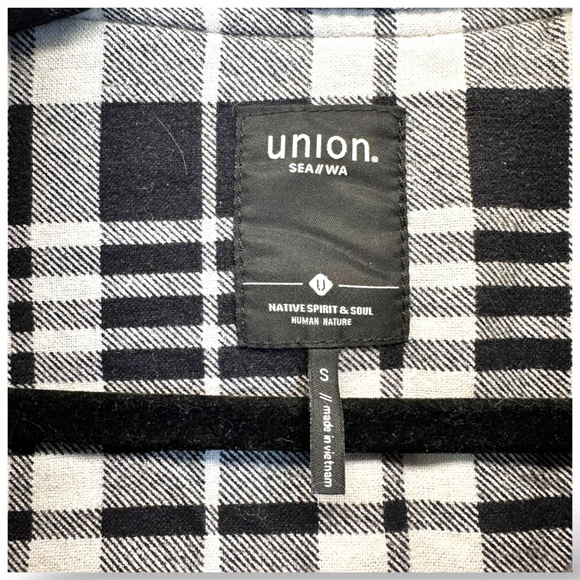 Men's Small Union Vest Warm and Cozy Gray - Picture 2 of 4